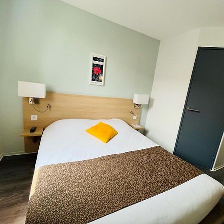 The Originals City, Hotel Novella Confort, Nantes Est Каркефу Екстер'єр фото