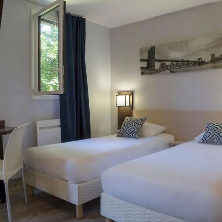 The Originals City, Hotel Novella Confort, Nantes Est Каркефу Екстер'єр фото