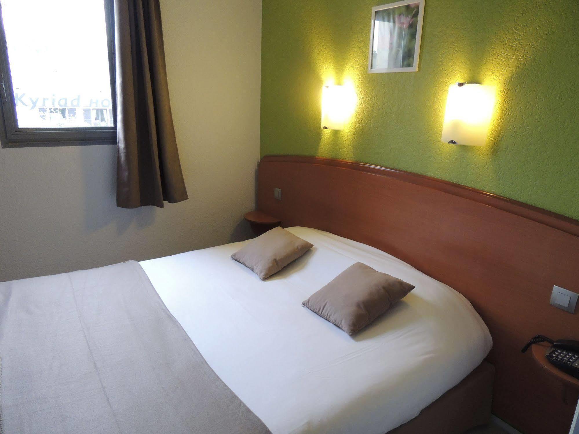 The Originals City, Hotel Novella Confort, Nantes Est Каркефу Екстер'єр фото