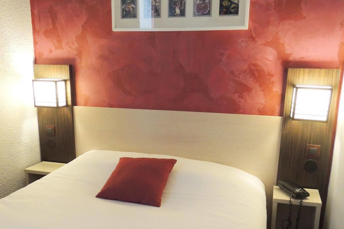 The Originals City, Hotel Novella Confort, Nantes Est Каркефу Екстер'єр фото